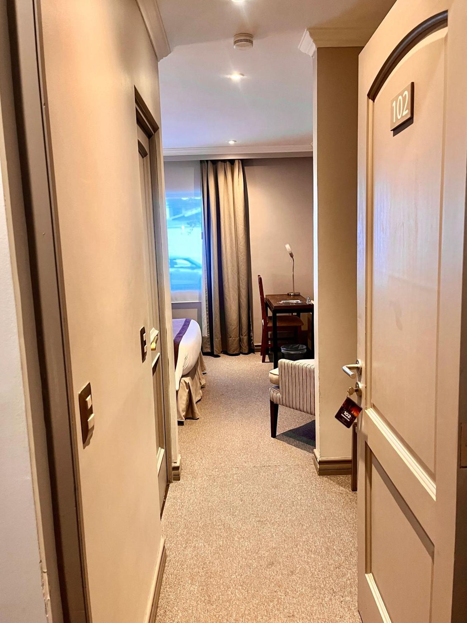 Hotel Martin Gusinde 푸에르토나탈레스 외부 사진